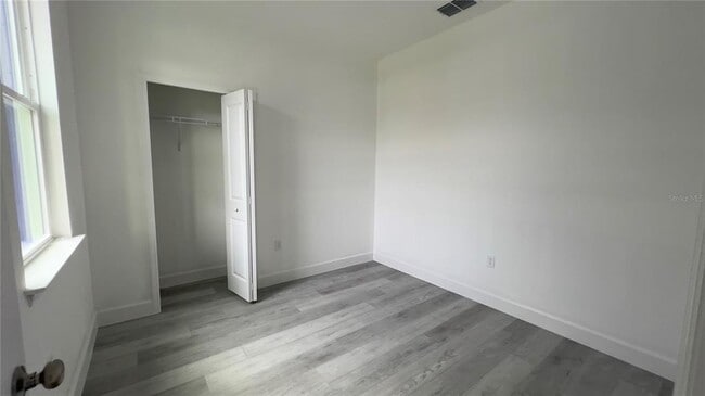 Building Photo - 16457 SW 27th Ave