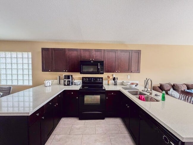 Photo - 775 NW 165th Avenue House