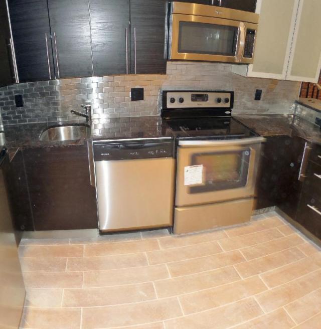 Foto del edificio - 4 bedroom in Brookline MA 02446