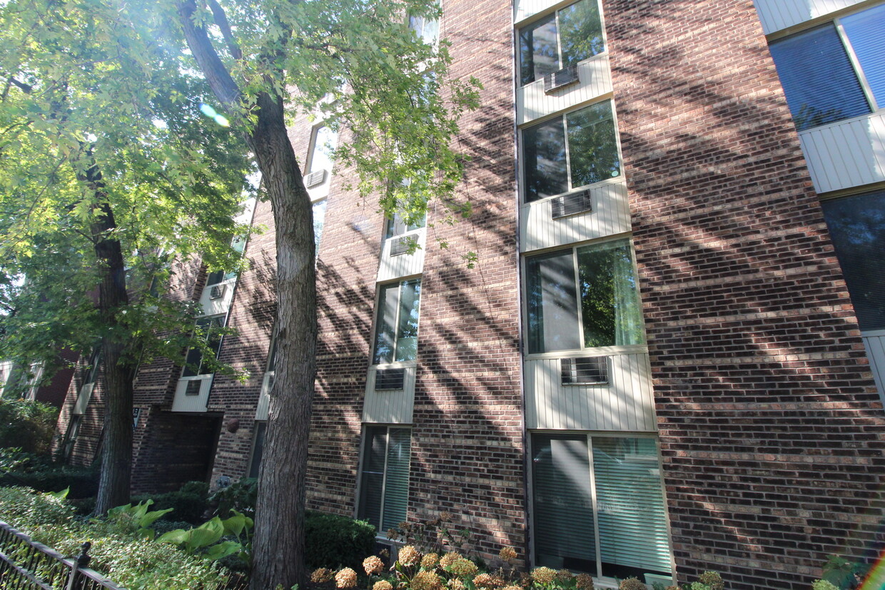 Foto principal - 2230 N Orchard St