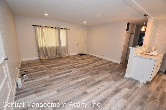 Building Photo - 3 br, 1 bath House - 4404 Brookton Drive