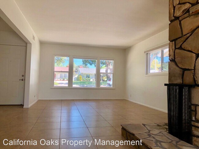 Building Photo - 3 br, 2 bath House - 5216 Gonzaga St.