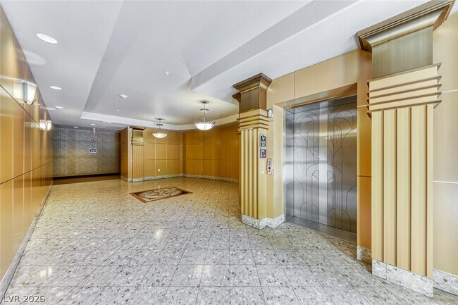 Foto del edificio - 62 E Serene Ave