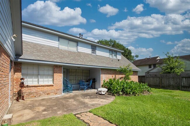 Foto del edificio - 206 Houghton Rd