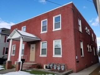 605 Third St. - 605 3rd St