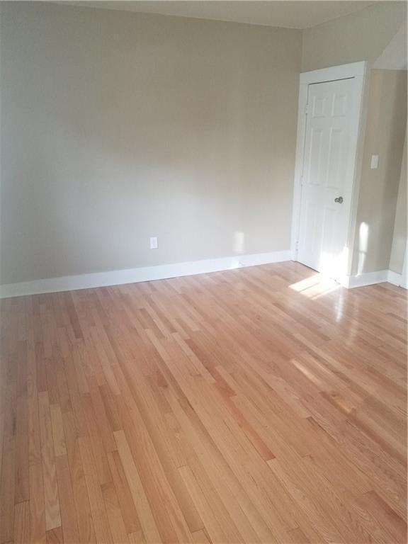 Foto del edificio - 106 Bowling Ln