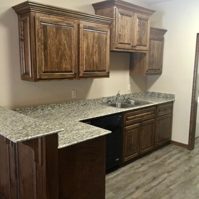 Foto del edificio - 641 W McNeese St