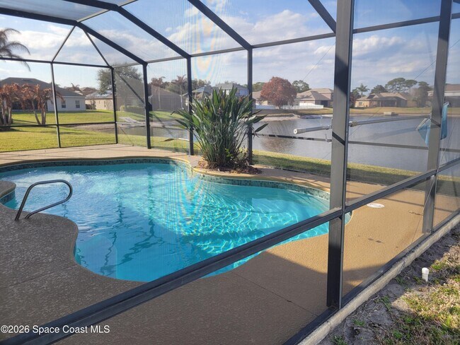 Building Photo - 372 Cobblewood Dr