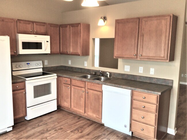 Foto del edificio - 3913 Bluestem Dr