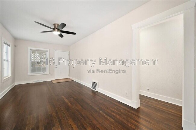 Foto del edificio - 2206 E 58th St