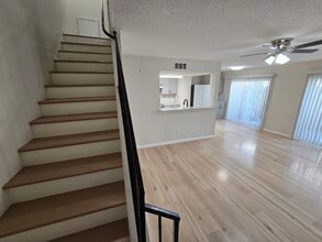 Building Photo - 5640 Birchmont Dr