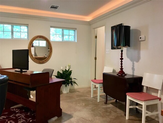 Foto del edificio - 2903 Oak Crest Ave