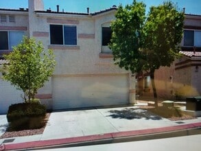Building Photo - 3367 Sparrow Heights Ave