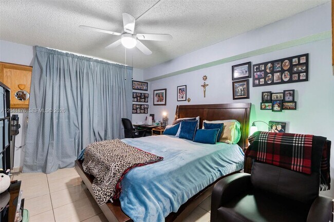 Foto del edificio - 2075 SW 122nd Ave