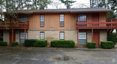 Building Photo - 157 Locke St