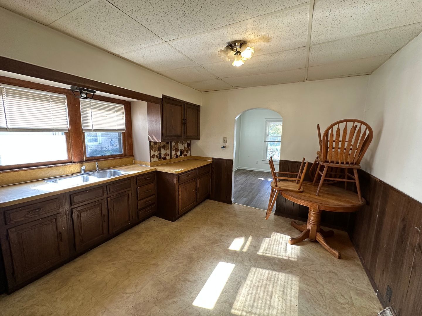 288 Dickey Ave NW Warren, OH 44485 – photo 5