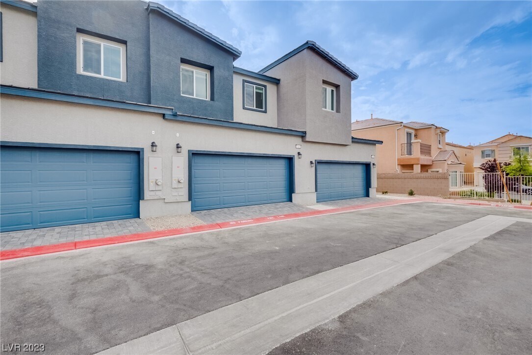 7463 Mountain Ledge St, Las Vegas, NV 89139 Townhome Rentals in Las Vegas NV