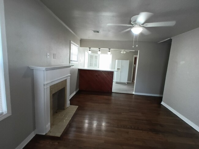 Photo - Lots of Space! Apartments