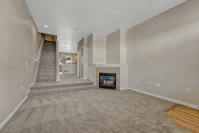 Foto del edificio - 9558 Pearl Cir