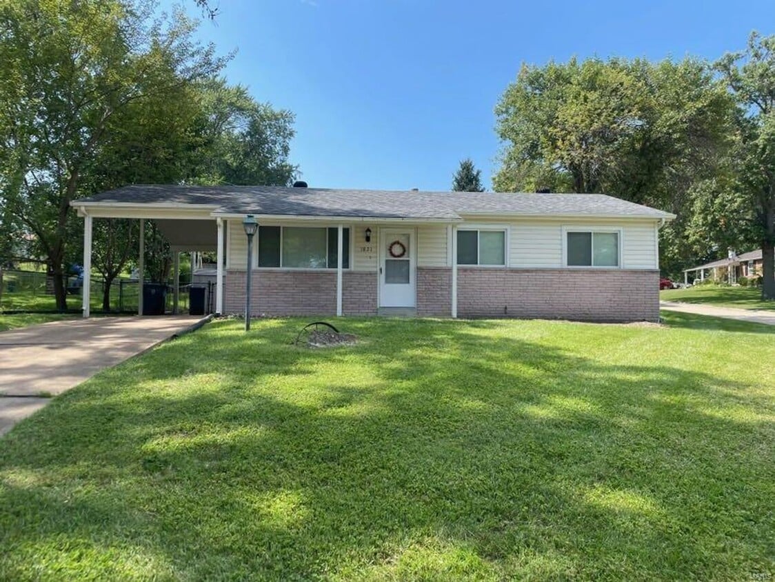Foto principal - 1821 Schulte Hill Dr