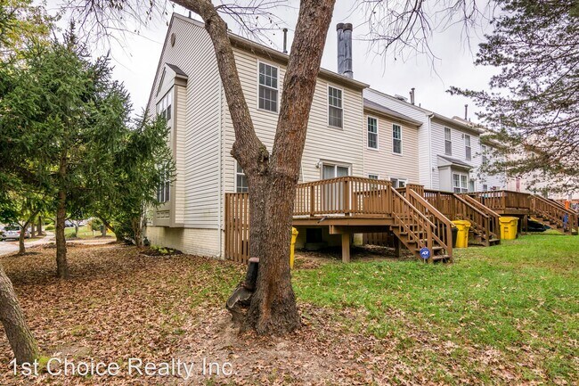 Building Photo - 3 br, 2.5 bath House - 7901 Thrush Meadow ...