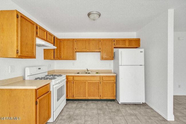 Foto del edificio - 12335 Tierra Baja Way