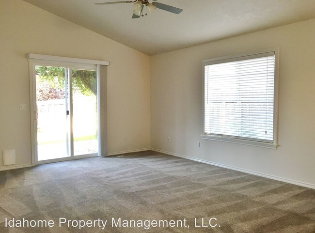 Building Photo - 3 br, 2 bath House - 1348 W Jacksnipe Dr