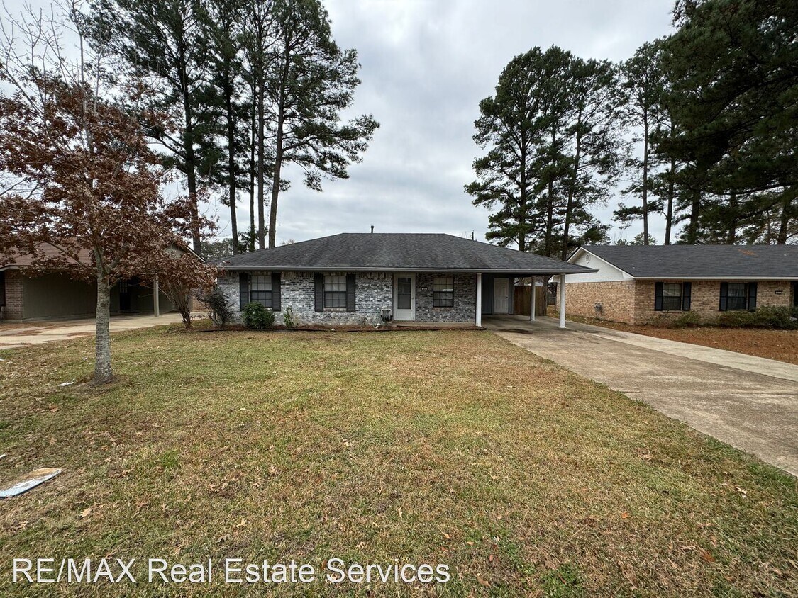 437 Cherry Oak Ln, Haughton, LA 71037 House Rental in Haughton, LA