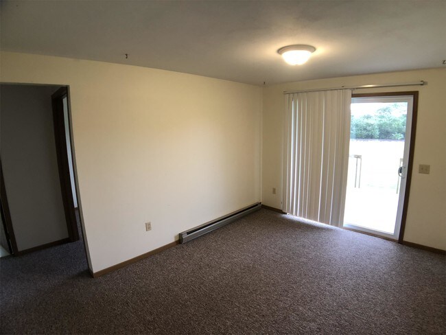 Building Photo - 3741 Allen Dr