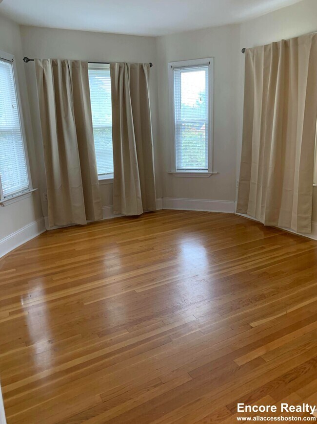 Foto del edificio - 23 Aspinwall Ave