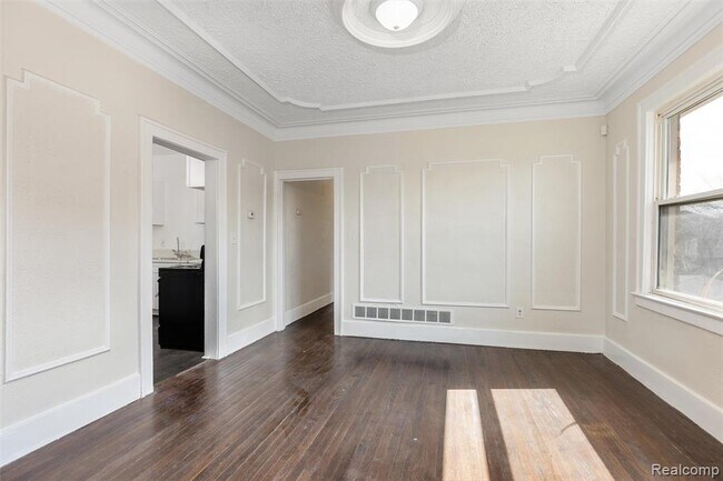 Foto del edificio - 3217 Elmhurst St