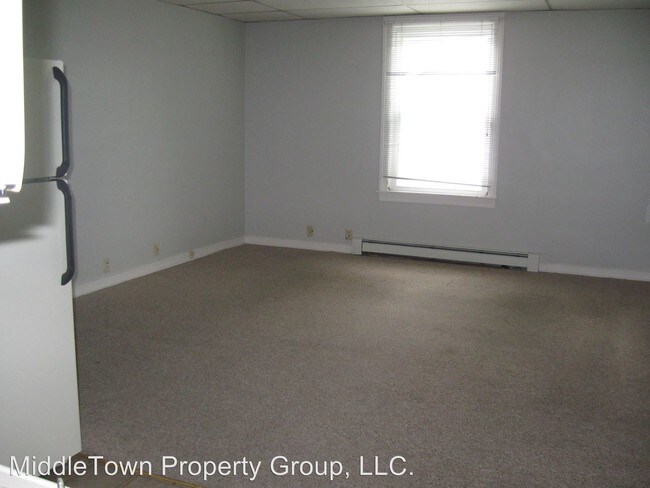 Building Photo - 1409 W Jackson St