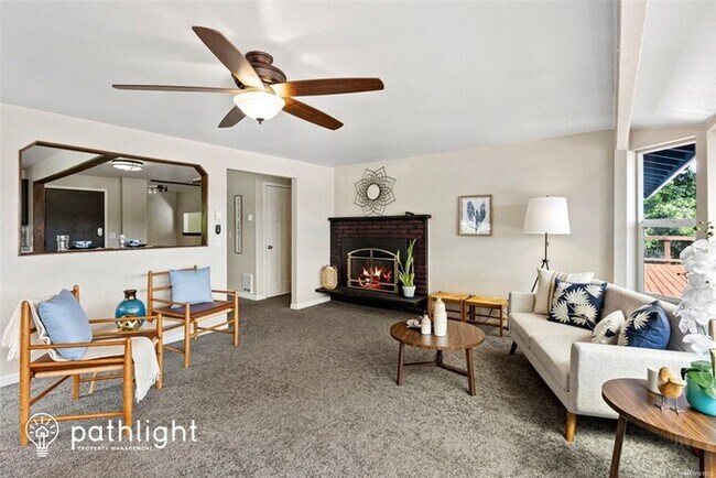 Building Photo - 7038 Navajo Trail NE, Bremerton, WA, 98311