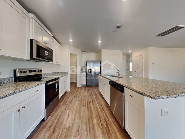 Building Photo - 1329 John Swann St