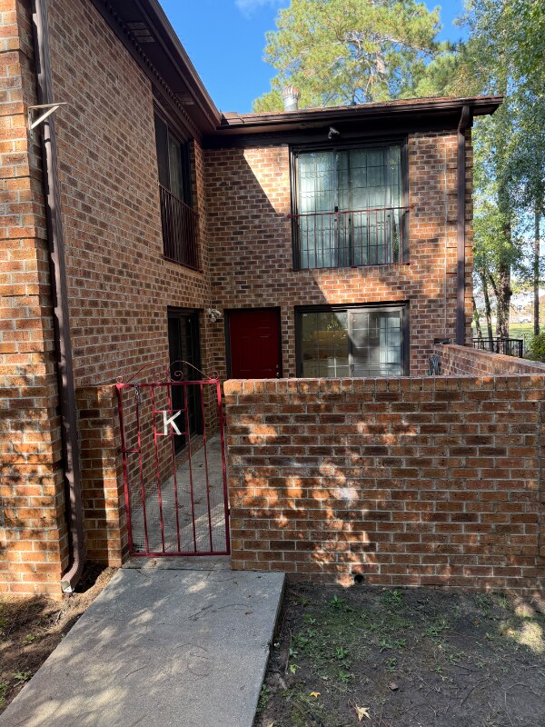 Foto del edificio - 720 Coventry Ln