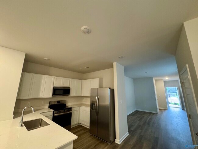 Foto del edificio - 3240 Cool Spgs Ave SW