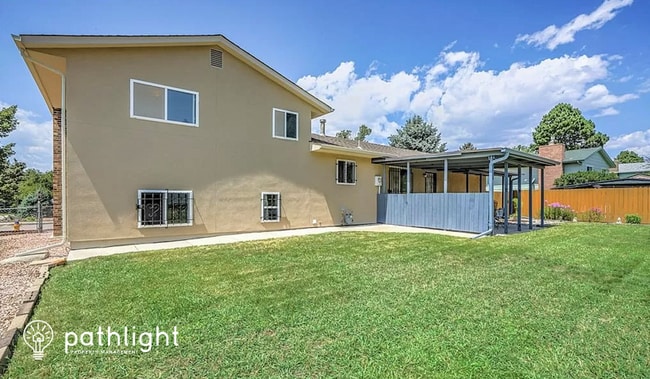 Building Photo - 1045 Wagon Wheel Ave