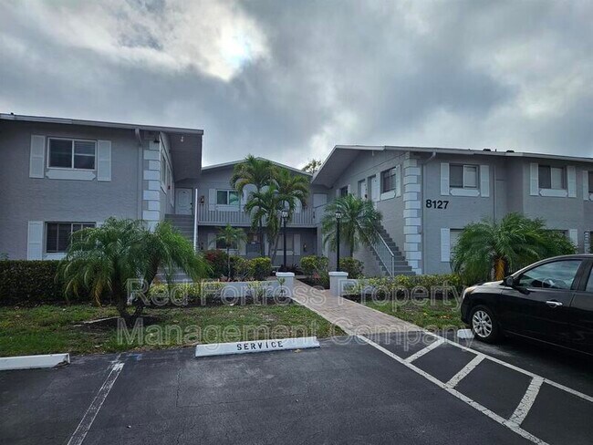 Building Photo - 8127 Country Rd