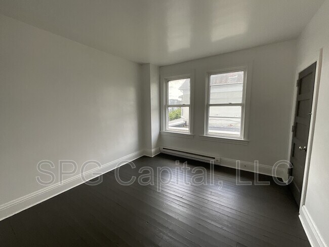 Foto del edificio - 631 Wallace St