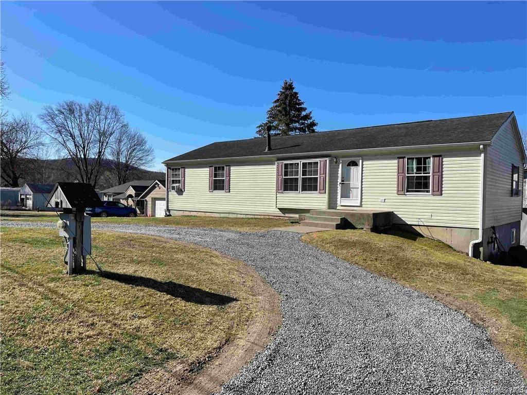 31 Clearview Rd, Wingdale, NY 12594 House Rental in Wingdale, NY