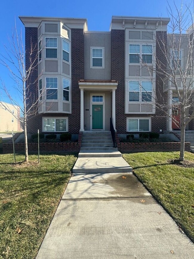 Building Photo - 3015 Swift St