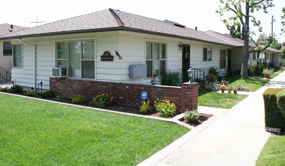 Primary Photo - 425 S Baldwin Ave