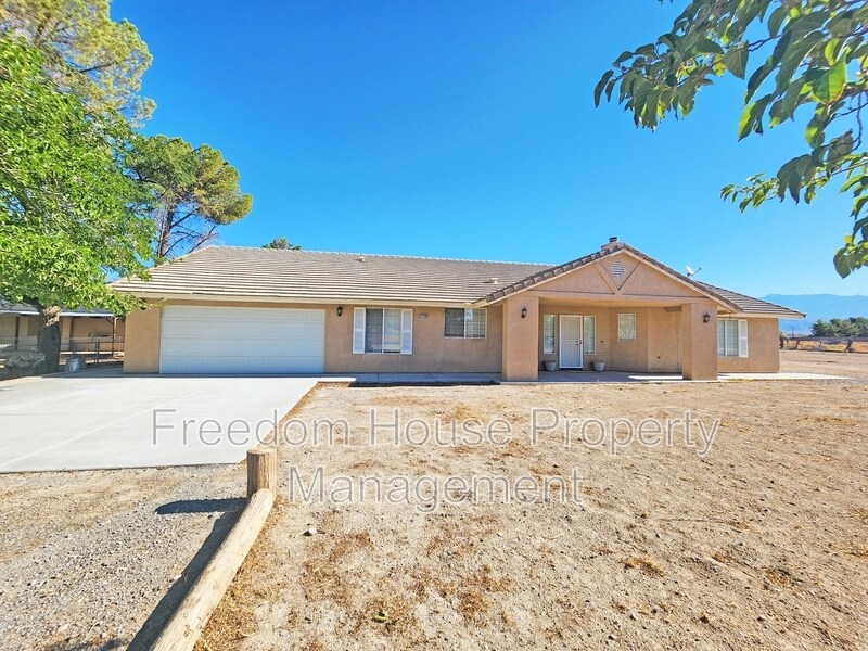 Foto principal - 3120 E Easy St