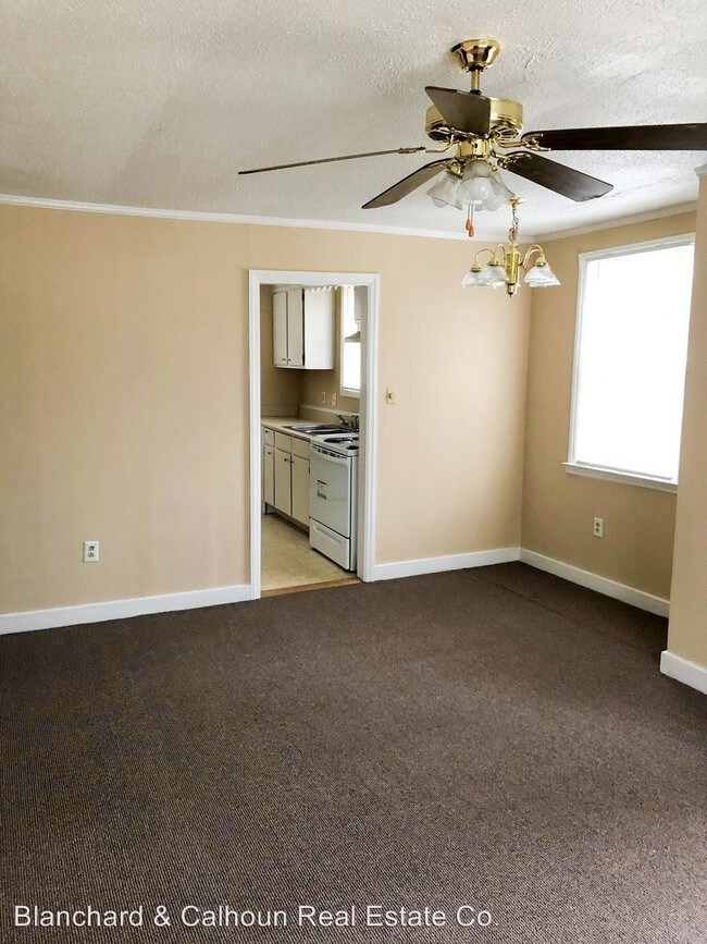 Building Photo - 2 br, 1 bath House - 304 Columbus Ave
