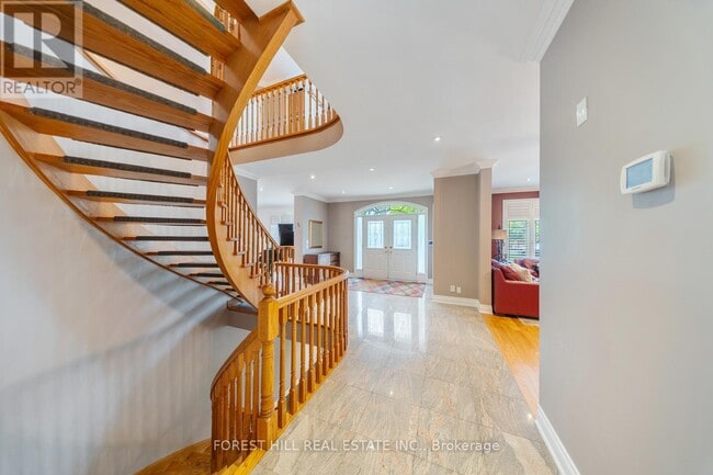 Building Photo - 20 Romar Crescent