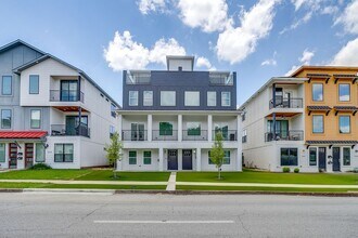 Building Photo - 3214 Forest Park Blvd