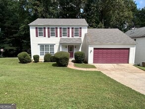 Building Photo - 4800 Streamside Dr