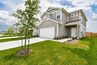 Building Photo - 23923 Escardilla Dr