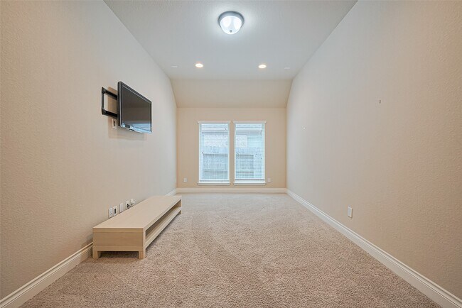 Foto del edificio - 19 Bear Grove Dr