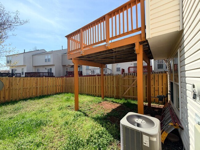 Foto del edificio - 14405 Hulfish Way